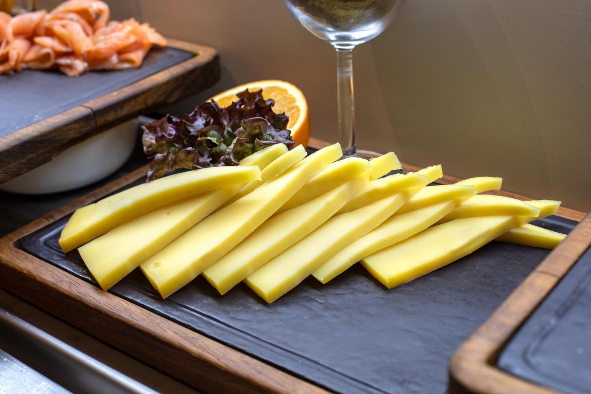 Bentley Hotel Old City-Special Class 伊斯坦布尔 外观 照片 Parmigiano-Reggiano